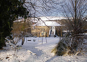 Lanjew Farm in the snow